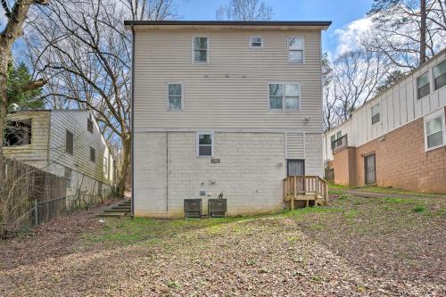 Chic Atlanta Home - 8 Mi to Airport and NCAA Events! - image 6