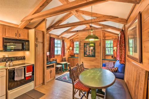Pet-Friendly Marble Cabin with Deck, Grill, Fire Pit in Marble, USA
