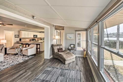 Lake Hamilton Family Getaway with Kayaks Dock Grill - image 12