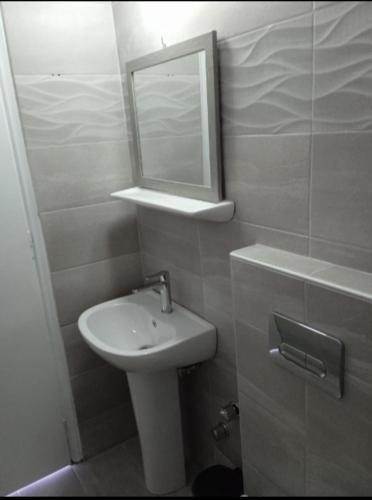 Studios Apartments Kapetanios - image 8