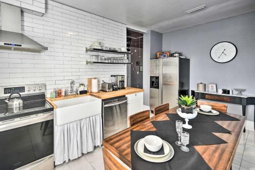 Downtown Daytona Beach Home Walk to Halifax River in 德通納海灘市中心