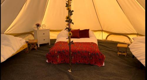 Strawberry Fields Glamping at Cottrell Family Farm