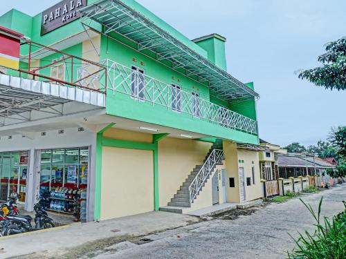 OYO 92293 Pahala Syariah Residence