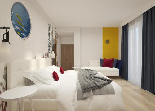 Luxury Triple Room image 6