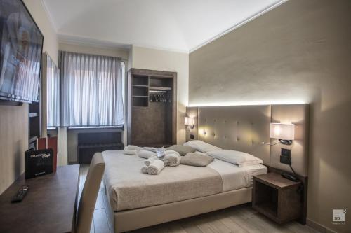 Hotel Diplomatic - image 5