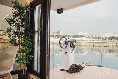 Floating Experience - Casa flutuante a 25 min do Porto, Póvoa de Varzim (foto 3)