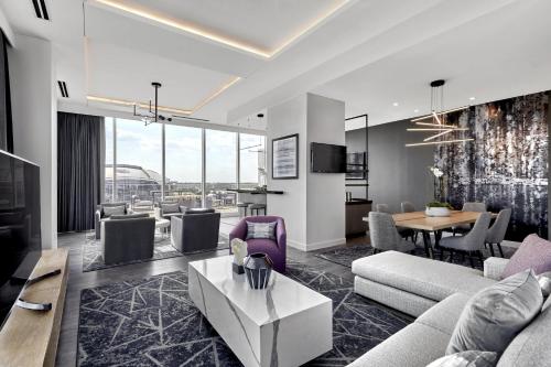 Live! by Loews - Arlington, TX