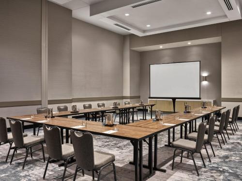 Live! by Loews - Arlington, TX