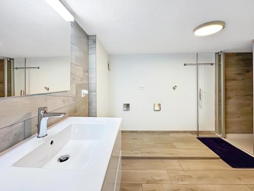  My Best Stop in Sion in Sion