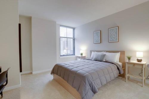 Beautiful 2 BR Apartment At Pentagon City With Gym in Arlington, USA