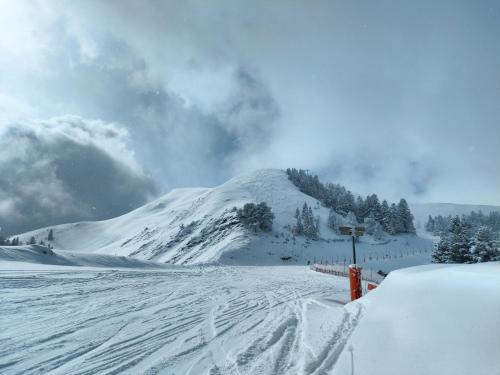 Chalet bois Woody proche Luchon,Peyragudes,le mourtis