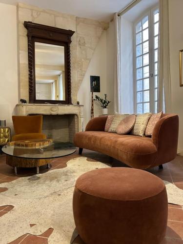 Spacious and quiet apt in the center of Bordeaux