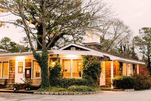 The Hampton Maid