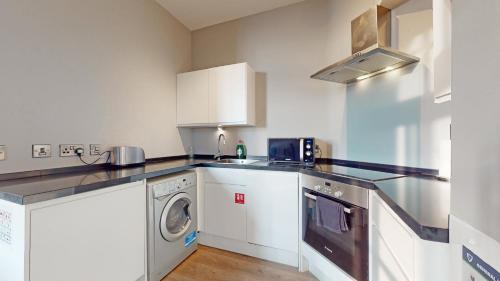 Destiny Scotland - Glassford Residence - image 4