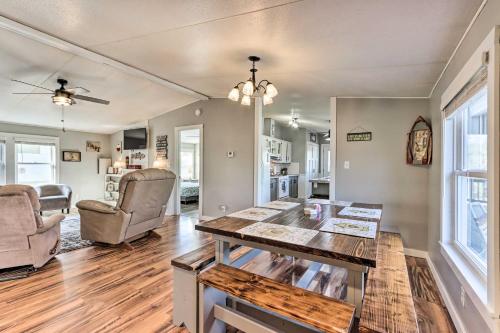 < 2 Mi to Lake Access: Pet-Friendly Flemington Gem in Galmey (MO)