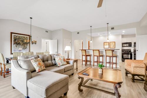 . King & Bear Resort Golf Course Suite A