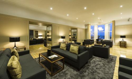 Claremont Hotel - image 2