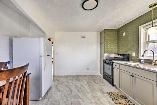 Vacation Rental about 2 Mi to Highmark Stadium! in Buffalo, USA