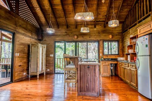 Guapil #10 Guapil #10