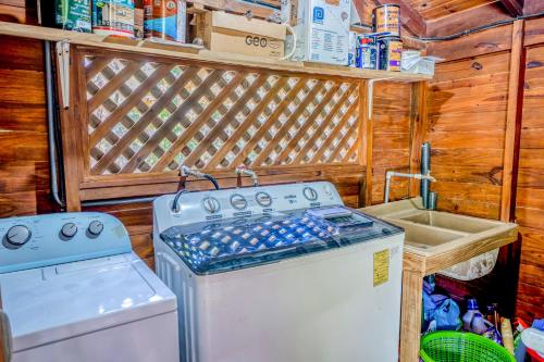 Guapil #10 Guapil #10