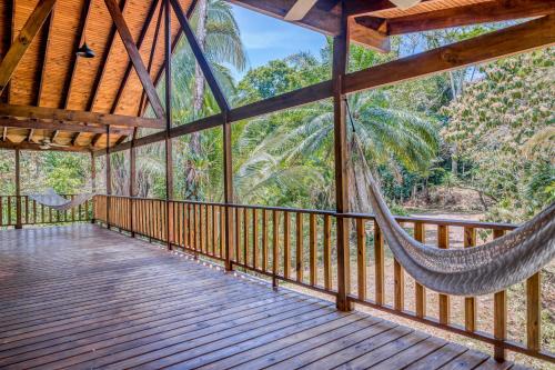 Guapil #10 Guapil #10