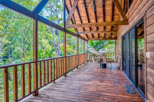 Guapil #10 Guapil #10