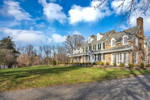 Chimney Hill Estate Inn in Lambertville, USA