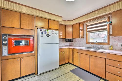 Vacation Rental about 8 Mi to KeyBank Center! in Buffalo, USA