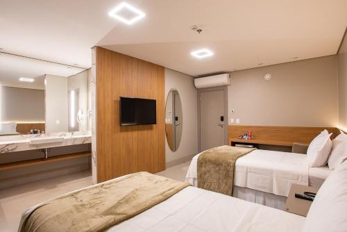 434030473 Amazon Aeroporto Hotel