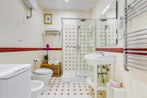 Campo dei fiori Royal Orchid apartment, Rzym (zdjęcie 9)