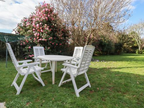 Buitenkant, 5 Carlyon Road in Kea