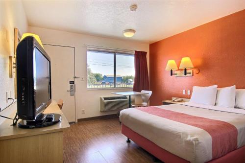 1 double bed