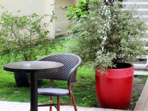 Newhotel Saint Lazare - image 9