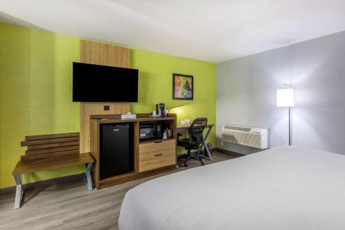 Best Western Plus St. Louis West-Westport