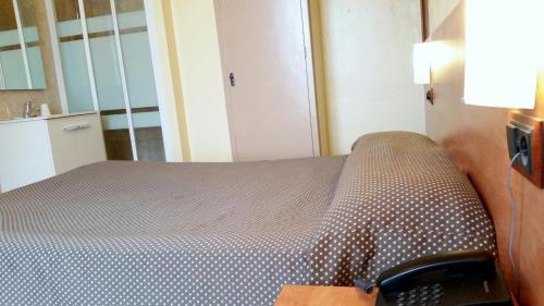 Hostal Capitol Ramblas - image 10