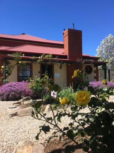 Wine and Roses Bed and Breakfast Mclaren Vale