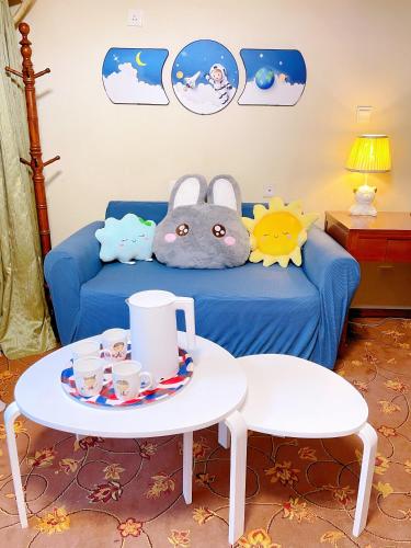 room detail thumbnail 1