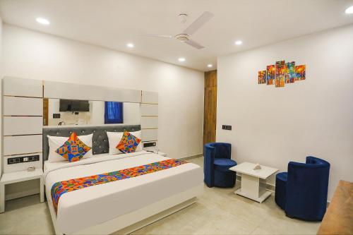 FabExpress F9 Noida Sector 27