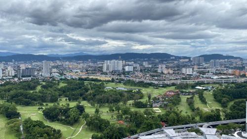 MOONWAY SUITES At EATON KLCC - image 11