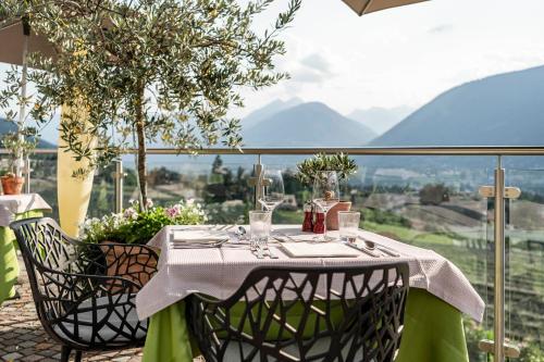 Hotel Mitterplatt (Schenna Resort)