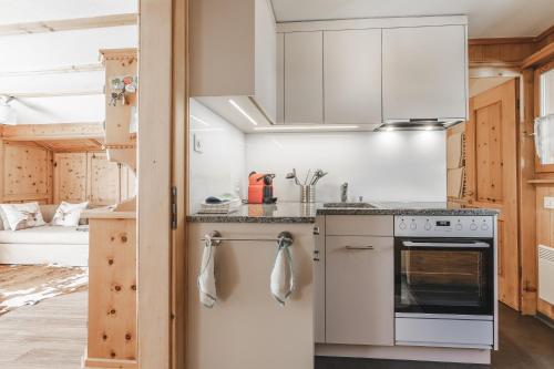 Кухня, Chalet Sunna Hockli - Pistennah und Ruhig mit Panoramablick in Ароза