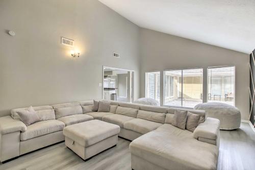 Spacious Houston Vacation Rental with Pool! in Houston, USA