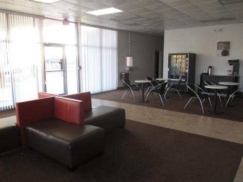 Motel 6 Greensboro, NC
