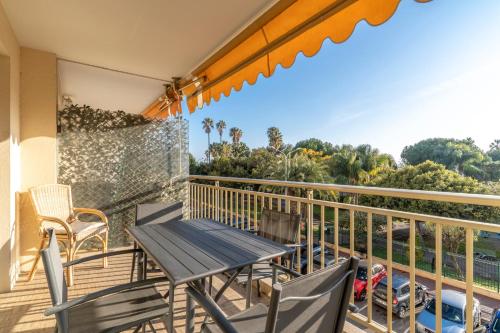 Le Mistral - Appt avec deux balcons à Cannes - Plage du Midi