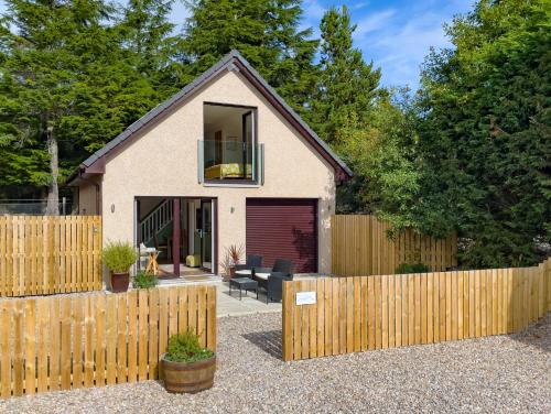 Taighsona Bothy - Luxury Bothy in the Heart of Speyside - On the Whisky Trail - Glenlivet