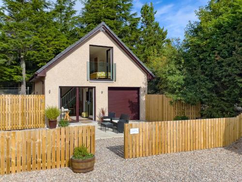 Taighsona Bothy, Speyside - amazing views! - Archiestown