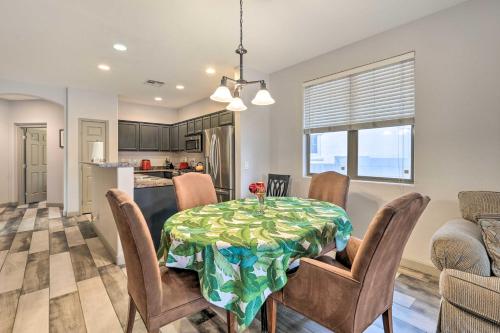 Fire Table, Grill Surprise Cottage with Pool Access, Surprise (zdjęcie 7)