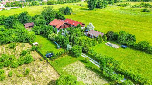 . Pensiunea Casa Romantic