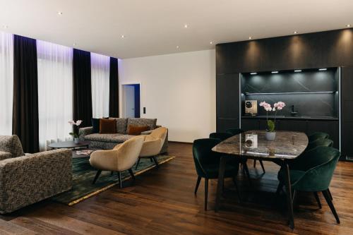 廚房, 菲爾特紐倫堡弗斯特豪斯酒店 (Hotel Forsthaus Nurnberg Furth) in 富爾特
