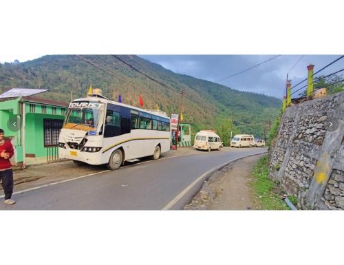 Hotel Ganga Prayag, Bhatwari